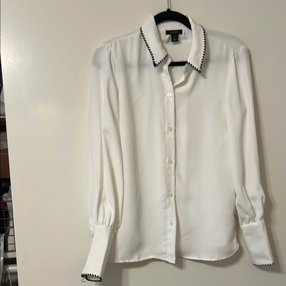 Halogen White Blouse with Black Stitch Trim size XS